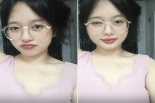 Sex em ghẹ vú to lồn nhiều nước